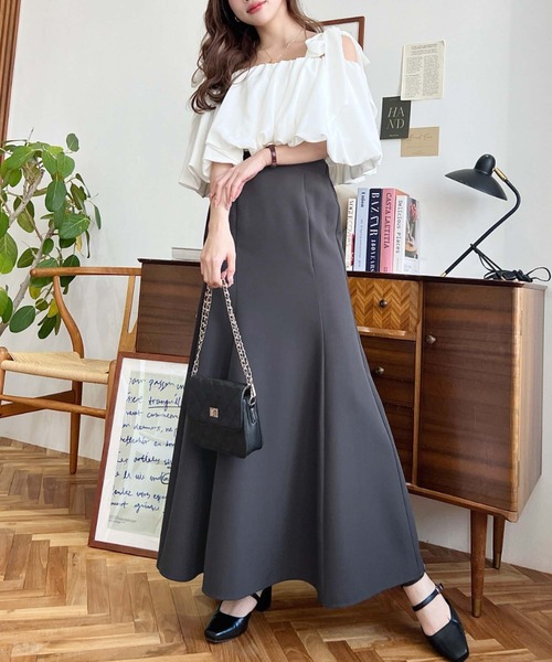 moment+（モーメントプラス）の「アソートセールマーメイドフレアスカート（スカート・レディース・パープル/レッド/オレンジ/グリーン/ライトグリーン/イエロー×グリーン/チャコールグレー/グレイッシュベージュ・S/M/L）」の20枚目の写真