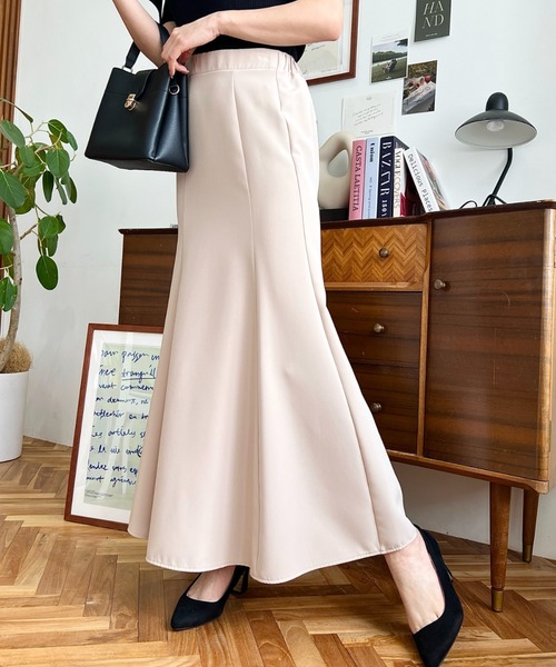 moment+（モーメントプラス）の「アソートセールマーメイドフレアスカート（スカート・レディース・パープル/レッド/オレンジ/グリーン/ライトグリーン/イエロー×グリーン/チャコールグレー/グレイッシュベージュ・S/M/L）」の14枚目の写真