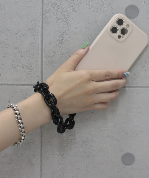 fredy emue（フレディエミュ）の「カラービーズ2wayスマホショルダー（スマホグッズ・レディース・ブラック/ライトグリーン/キナリ・FREE）」の11枚目の写真