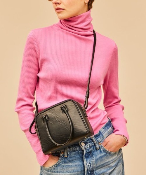 THE SHINZONE(ザ シンゾーン)の「THE SHINZONE HIGH NECK RIB 19SMSCU05(Tシャツ/カットソー・レディース・ホワイト/ブラック/ピンク/インディゴブルー/イエロー/カーキ/ネイビー・FREE)」の7枚目の写真