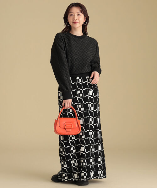 Ray BEAMS（レイビームス）の「Ray BEAMS / キルティング クルーネック トップス（その他トップス・レディース・ブラック/オフホワイト・ONE SIZE）」の19枚目の写真