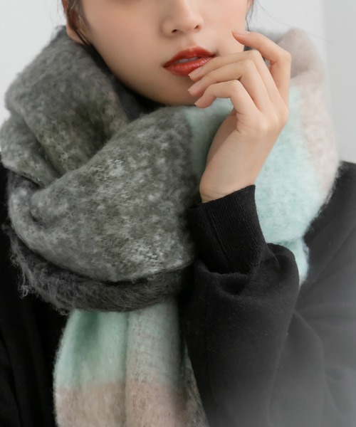 fifth（フィフス）の「チェック柄フリンジマフラー（マフラー・レディース・ブラック/ピンク/ブルー・FREE）」の18枚目の写真