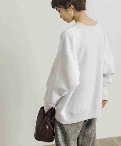 URBAN RESEARCH（アーバンリサーチ）の「QUETE刺繍スウェット（Tシャツ/カットソー・レディース・グレー系その他/カーキ/ホワイト系その他・FREE）」の16枚目の写真