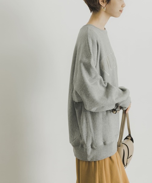 URBAN RESEARCH（アーバンリサーチ）の「QUETE刺繍スウェット（Tシャツ/カットソー・レディース・グレー系その他/カーキ/ホワイト系その他・FREE）」の22枚目の写真
