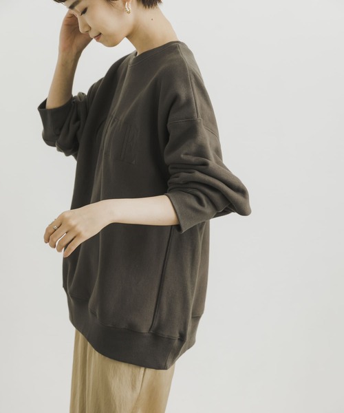 URBAN RESEARCH（アーバンリサーチ）の「QUETE刺繍スウェット（Tシャツ/カットソー・レディース・グレー系その他/カーキ/ホワイト系その他・FREE）」の7枚目の写真