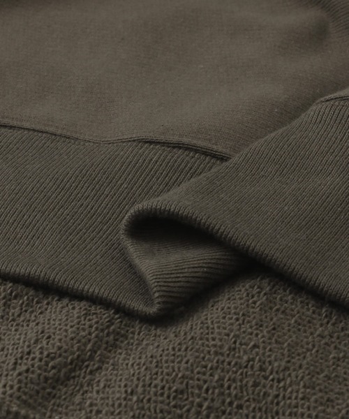 URBAN RESEARCH（アーバンリサーチ）の「QUETE刺繍スウェット（Tシャツ/カットソー・レディース・グレー系その他/カーキ/ホワイト系その他・FREE）」の14枚目の写真