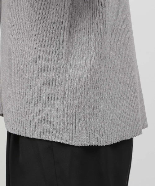 LAKOLE（ラコレ）の「Vネックニットカーディガン / 166810（カーディガン/ボレロ・レディース・ダークオリーブ/ブラック/グレー/ブラウン・SMALL/MEDIUM）」の19枚目の写真