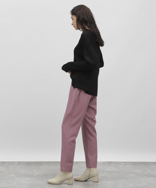 LAKOLE（ラコレ）の「Vネックニットカーディガン / 166810（カーディガン/ボレロ・レディース・ダークオリーブ/ブラック/グレー/ブラウン・SMALL/MEDIUM）」の6枚目の写真