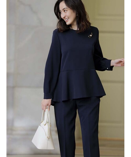 OPAQUE.CLIP（オペークドットクリップ）の「◆フェイクパール×ビジューラインブローチ（ブローチ/コサージュ・レディース・シルバー/ゴールド・00）」の4枚目の写真