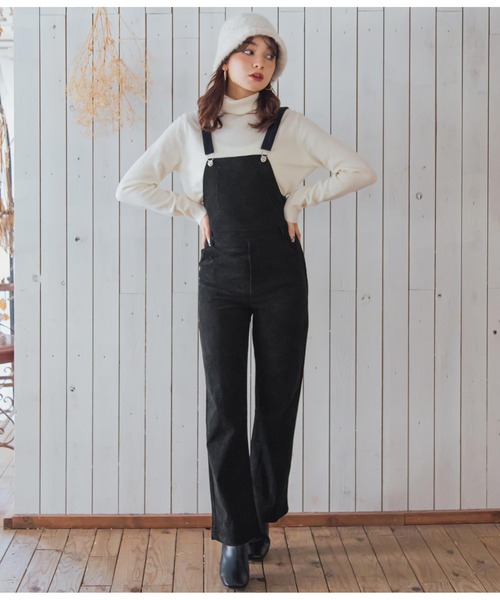 CHILLE（チル）の「コーデュロイバックリボンオールインワン（サロペット/オーバーオール・レディース・ブラック/アイボリー/ブラウン・FREE）」の3枚目の写真