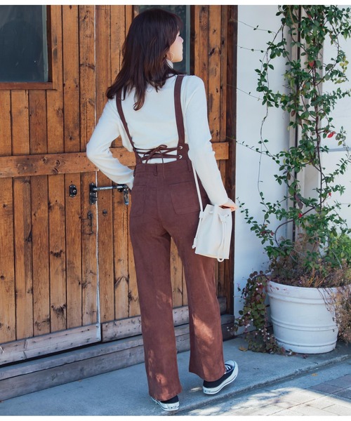 CHILLE（チル）の「コーデュロイバックリボンオールインワン（サロペット/オーバーオール・レディース・ブラック/アイボリー/ブラウン・FREE）」の12枚目の写真