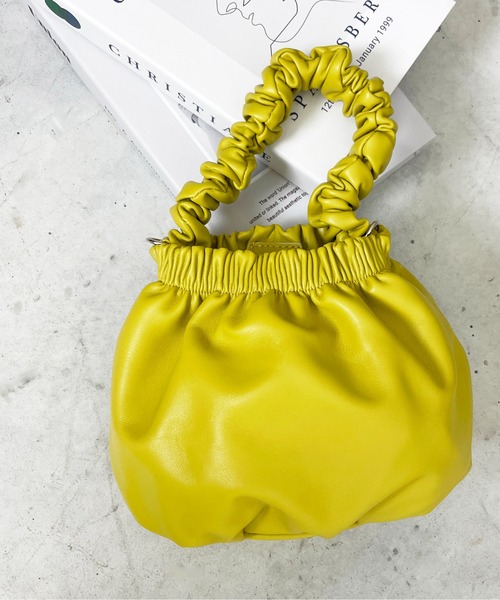 StyleSea（スタイルシー）の「フリルハンドルミニバッグ（ハンドバッグ・レディース・ホワイト/ブラック/イエロー・FREE）」の5枚目の写真