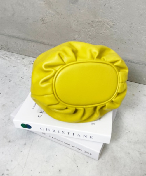 StyleSea（スタイルシー）の「フリルハンドルミニバッグ（ハンドバッグ・レディース・ホワイト/ブラック/イエロー・FREE）」の6枚目の写真