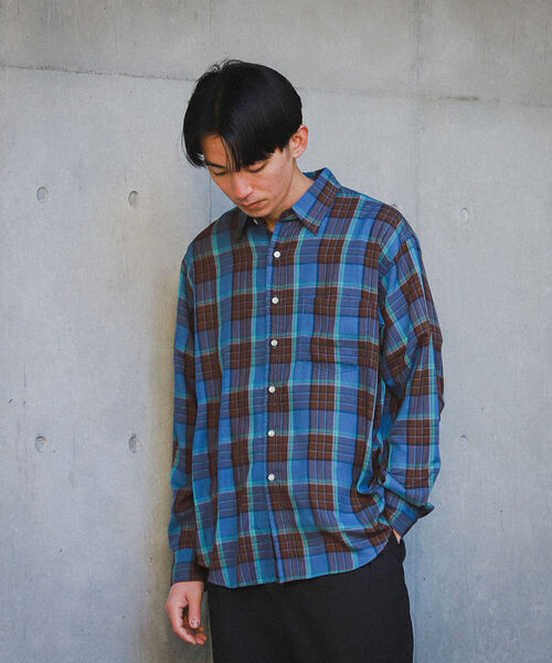 BEAMS（ビームス）の「BEAMS / チェック ミニレギュラー イージーシャツ（シャツ/ブラウス・メンズ・ブルー/ベージュ・S/M/L/XL）」の6枚目の写真