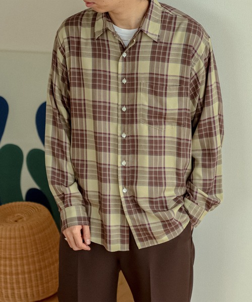 BEAMS（ビームス）の「BEAMS / チェック ミニレギュラー イージーシャツ（シャツ/ブラウス・メンズ・ブルー/ベージュ・S/M/L/XL）」の2枚目の写真