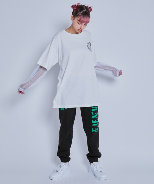 Candy Stripper(キャンディストリッパー)の「UNION MADE CANDYS Tシャツ(Tシャツ/カットソー・レディース・ブラック系その他/オフホワイト/ブラック・2)」の4枚目の写真