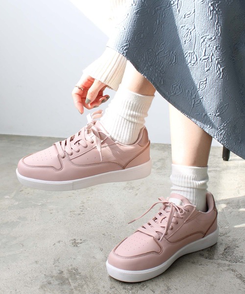 earth music&ecology（アースミュージックアンドエコロジー）の「厚底スニーカー【earth　music＆ecology】（スニーカー・レディース・ホワイト/ピンク/ブラック・SMALL/MEDIUM/LARGE/X-LARGE）」の3枚目の写真