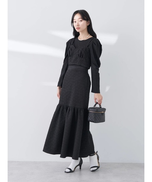 earth music&ecology(アースミュージックアンドエコロジー)の「リップルフラワー 切替ボリュームスカート(スカート・レディース・ブラック/アイボリー・FREE)」の14枚目の写真