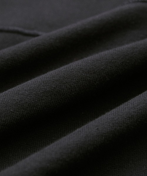 ADAM ET ROPE'（アダムエロペ）の「【WEB限定】ステッチ裏毛ワンピース（ワンピース・レディース・オフホワイト/ブラック/ベージュ系その他2・FREE）」の21枚目の写真