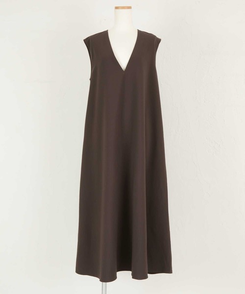 titivate(ティティベイト)の「Vネックフレアジャンパースカート(ジャンパースカート・レディース・ミント/ブラウン/ブラック・PS(XS-S)/M/L)」の16枚目の写真