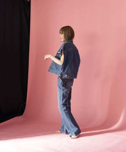 HERENCIA（ヘレンチア）の「【BIT BLUE】トラッカーベスト（デニムジャケット・レディース・ブルー系その他・S/M）」の6枚目の写真