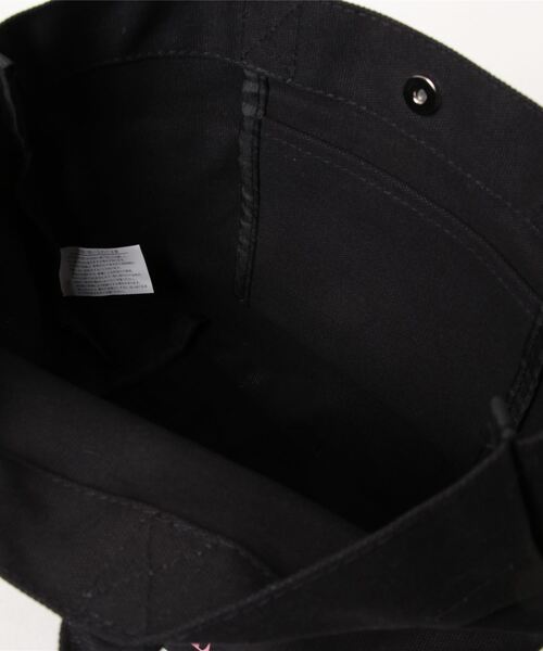 PAUL & JOE ACCESSOIRES(ポールアンドジョーアクセソワ)の「キャンバスミニトートバッグ/PAUL & JOE ACCESSOIRES(トートバッグ・レディース・アイボリー/ブラック・FREE)」の4枚目の写真