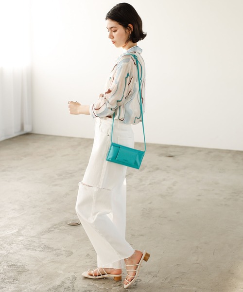 GeeRA(ジーラ)の「マーブルストライプルーズシャツ(シャツ/ブラウス・レディース・オフホワイト・LARGE/MEDIUM)」の9枚目の写真