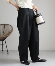 カーブボリュームパンツ / バレルレッグパンツ