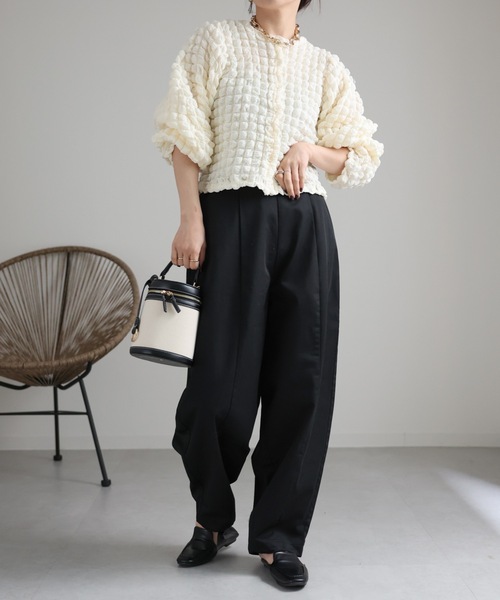 ap retro(アプレトロ)の「カーブボリュームパンツ / バレルレッグパンツ(その他パンツ・レディース・ブラック/アイボリー/グレー/ベージュ・FREE)」の18枚目の写真