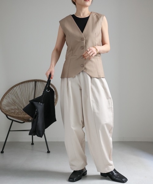 ap retro(アプレトロ)の「カーブボリュームパンツ / バレルレッグパンツ(その他パンツ・レディース・ブラック/アイボリー/グレー/ベージュ・FREE)」の9枚目の写真