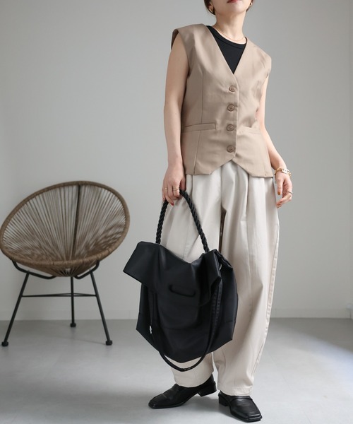 ap retro(アプレトロ)の「カーブボリュームパンツ / バレルレッグパンツ(その他パンツ・レディース・ブラック/アイボリー/グレー/ベージュ・FREE)」の10枚目の写真