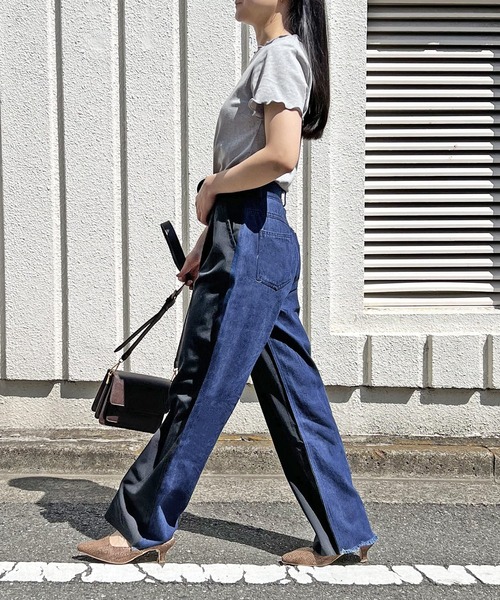 Jewelobe(ジュエローブ)の「バックデニムドッキングワイドパンツ(スラックス・レディース・グレー/ブラック・S/M)」の12枚目の写真
