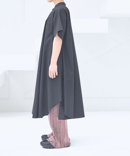 LOWRYS FARM(ローリーズファーム)の「Aラインシャツワンピース 904728(シャツワンピース・キッズ・ブラック/ホワイト・150cm/160cm)」の11枚目の写真