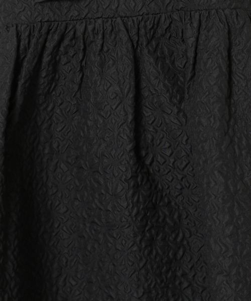 mysty woman(ミスティウーマン)の「フラワージャカードキャミチュニック 905313(キャミソール・レディース・ライトベージュ/オフホワイト/ブラック・FREE)」の6枚目の写真