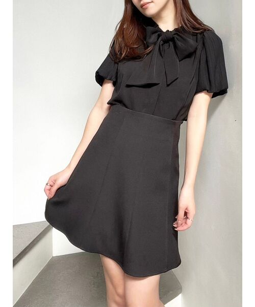 RESEXXY(リゼクシー)の「プリーツスリーブブラウス(シャツ/ブラウス・レディース・ブラック/ホワイト/ピンク・FREE)」の1枚目の写真