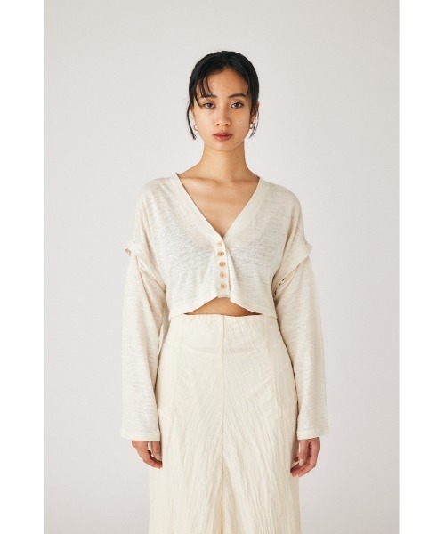 M_(エムアンダーバー)の「【M_】SLEEVE CUT トップス(Tシャツ/カットソー・レディース・クリアレッド/アイボリー/ブラック・FREE)」の2枚目の写真