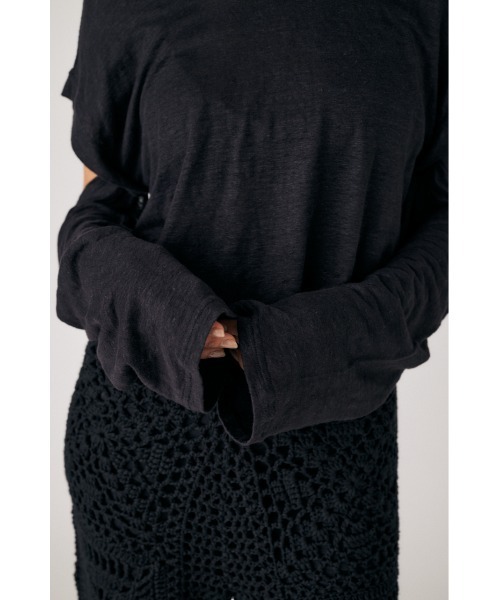 M_(エムアンダーバー)の「【M_】SLEEVE CUT トップス(Tシャツ/カットソー・レディース・クリアレッド/アイボリー/ブラック・FREE)」の21枚目の写真