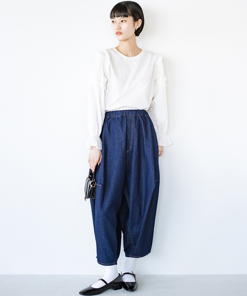 haco!(ハコ)の「【nunuforme】デニムポインテッドパンツ(デニムパンツ・レディース・ブルー系その他・2)」の2枚目の写真