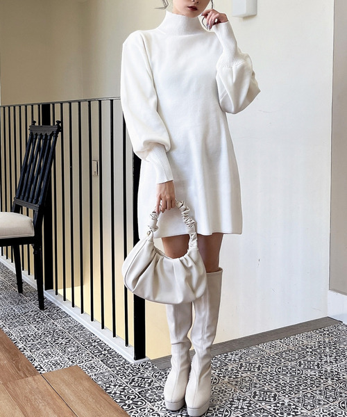 MIIA（ミーア）の「ボリュームスリーブミニワンピース（ワンピース・レディース・オフホワイト/ブラック/モカ/ホワイト・FREE）」の20枚目の写真