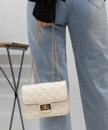 キルティングチェーンショルダーBAG