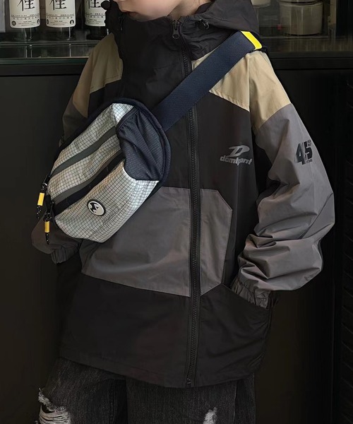 aimoha（アイモハ）の「【aimoha-KIDS-】子供服　配色パーカー（マウンテンパーカー・キッズ・イエロー/ブラック/グレー・150/110/140/120/130）」の6枚目の写真