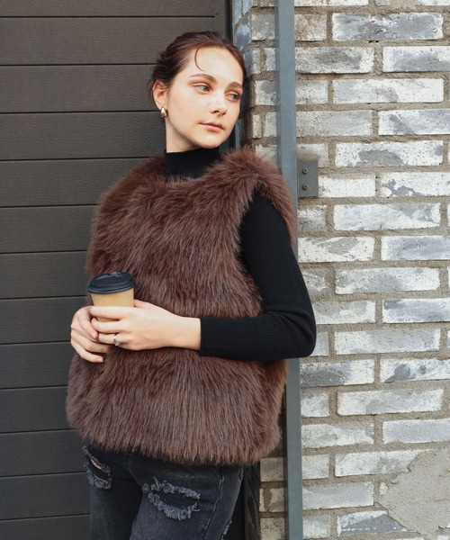 ヤーンミンク ブラウン フード付きファーベスト ジレ GLAMOROUS JANE（グラマラスジェーン）の「ファーベスト（ベスト