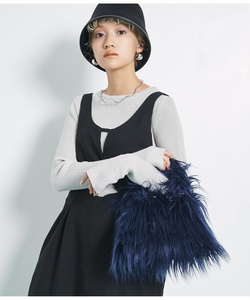 Settimissimo（セッティミッシモ）の「ロングヤーン フェイファー ハンドルバッグ スモールバッグ（ハンドバッグ・レディース・ブラウン/ネイビー/グリーン・FREE）」の18枚目の写真