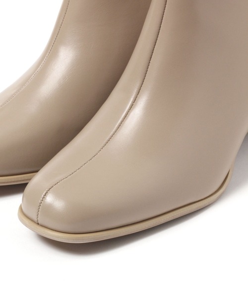 niko and...（ニコアンド）の「オリジナルブロックヒールブーツ（ブーツ・レディース・アイボリー/ブラック・LARGE/SMALL/MEDIUM）」の18枚目の写真