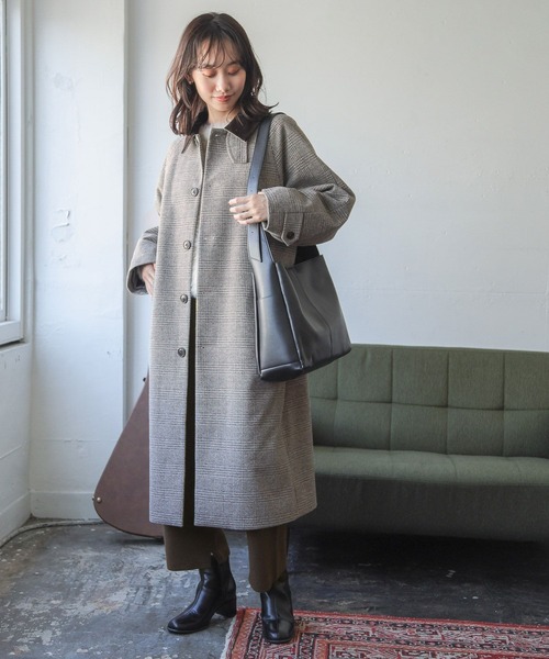 niko and...（ニコアンド）の「オリジナルブロックヒールブーツ（ブーツ・レディース・アイボリー/ブラック・LARGE/SMALL/MEDIUM）」の4枚目の写真