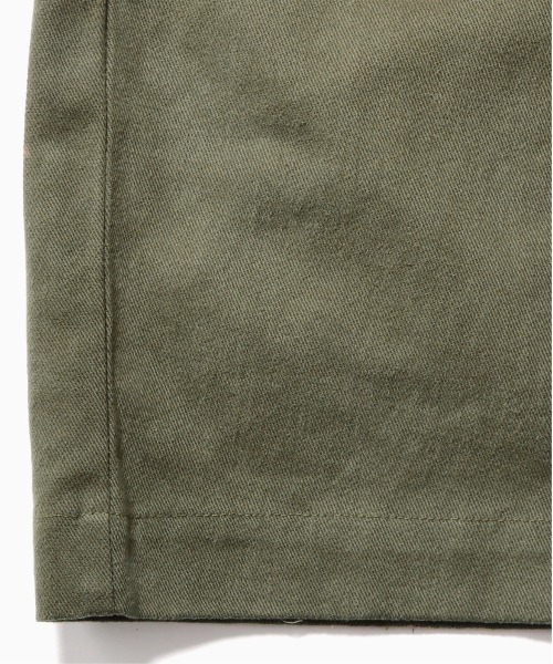 ROOPTOKYO（ループトウキョウ）の「ROOP TOKYO×えーと 2 tuck chino wide pant 2タックチノワイドパンツ（チノパンツ・メンズ・オフホワイト/カーキ・M/S）」の6枚目の写真