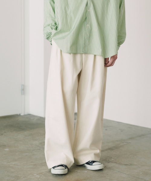 ROOPTOKYO（ループトウキョウ）の「ROOP TOKYO×えーと 2 tuck chino wide pant 2タックチノワイドパンツ（チノパンツ・メンズ・オフホワイト/カーキ・M/S）」の17枚目の写真