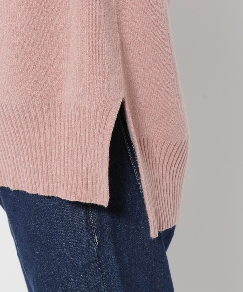 【新品·未使用】m,i,d, バックパールボタンハイネックリブニット mysty woman（ミスティウーマン）の「パールボタンハイネックニット