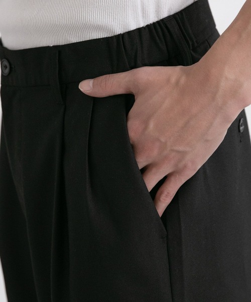 RAGEBLUE(レイジブルー)の「TR stretch tuck drape wide straight slacks / TRストレッチ/タックドレープワイドストレートスラックス(スラックス・メンズ・ブラック/ダークグリーン/ダークグレー/ホワイト・MEDIUM/LARGE/SMALL)」の15枚目の写真