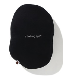 A BATHING APE（アベイシングエイプ）の「1ST CAMO APE HEAD CUSHION M